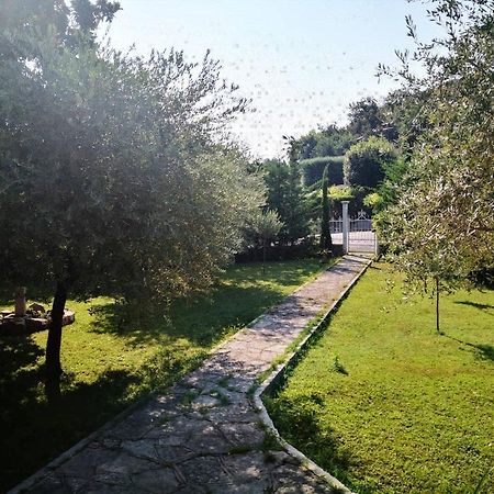 Casa Bella Pensionat Ponti sul Mincio Eksteriør billede