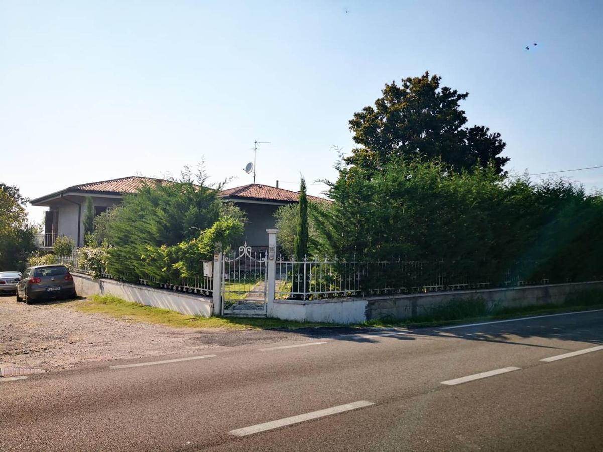Casa Bella Pensionat Ponti sul Mincio Eksteriør billede
