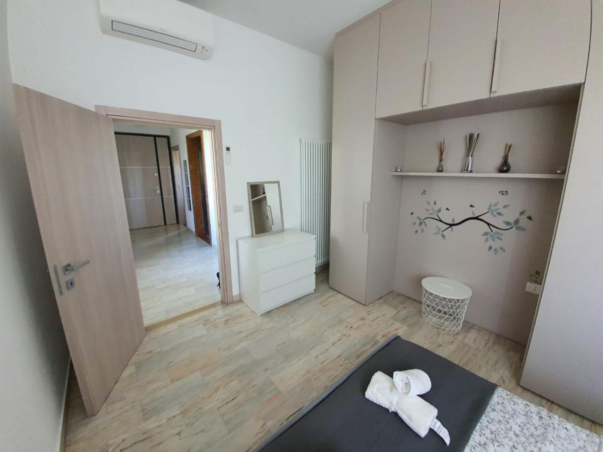 Casa Bella Pensionat Ponti sul Mincio Eksteriør billede